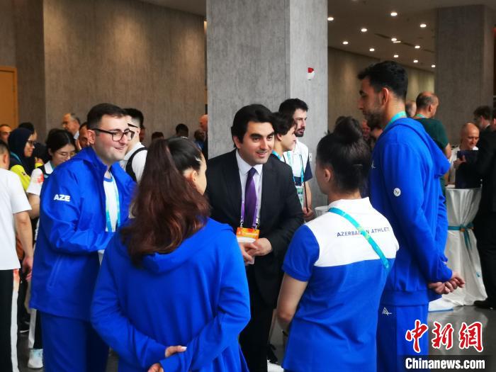 37国近60名驻华使领馆官员